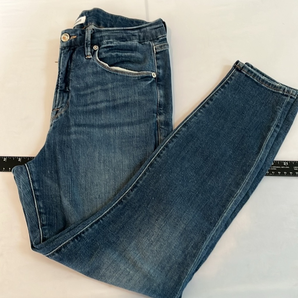 Good American size 14, blue “good legs cropped “ high waist with stretch - Picture 7 of 15
